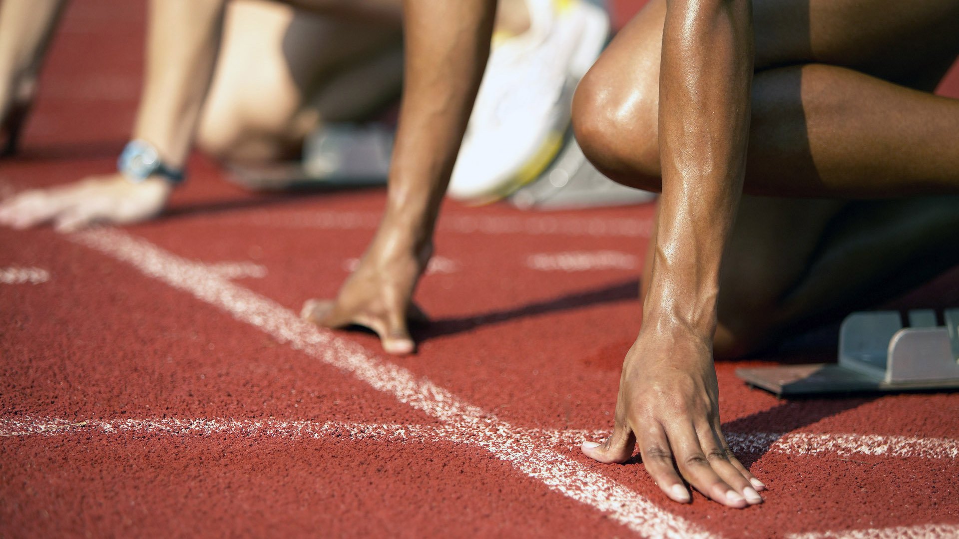 乐鱼电竞-国卡超级联赛：各队竞争激烈，精彩不断，国卡是什么意思